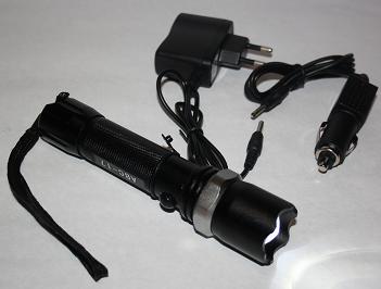 led-torch-12v-&amp-220-v-recharge